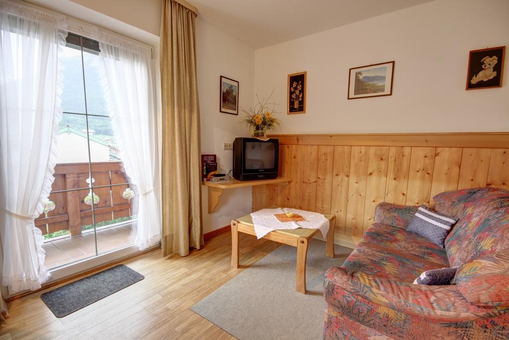 Ferienwohnung Haus Rieder Инцел Екстериор снимка